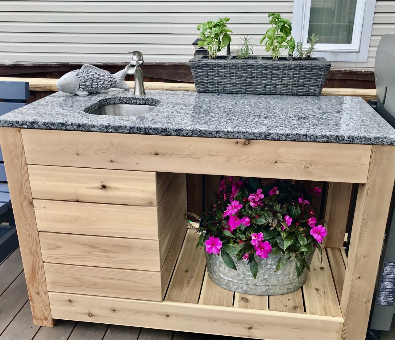 image of outdoor kitchen with flowers